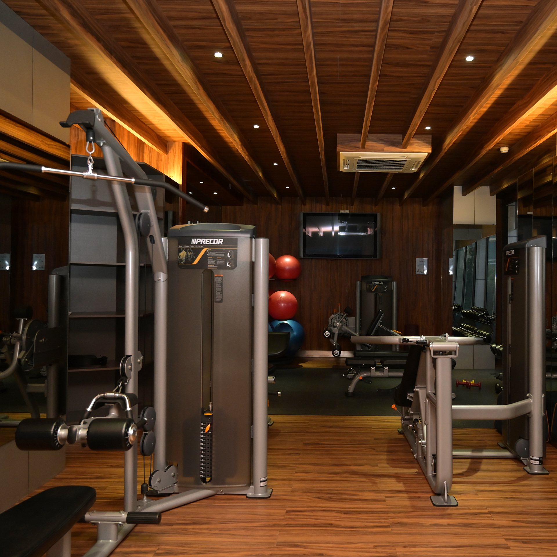 The Boss Building gym floor, mirrored wall